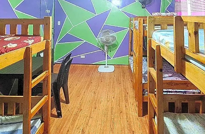 Hotel Yuzons Bedspacer And Transient Staycation *